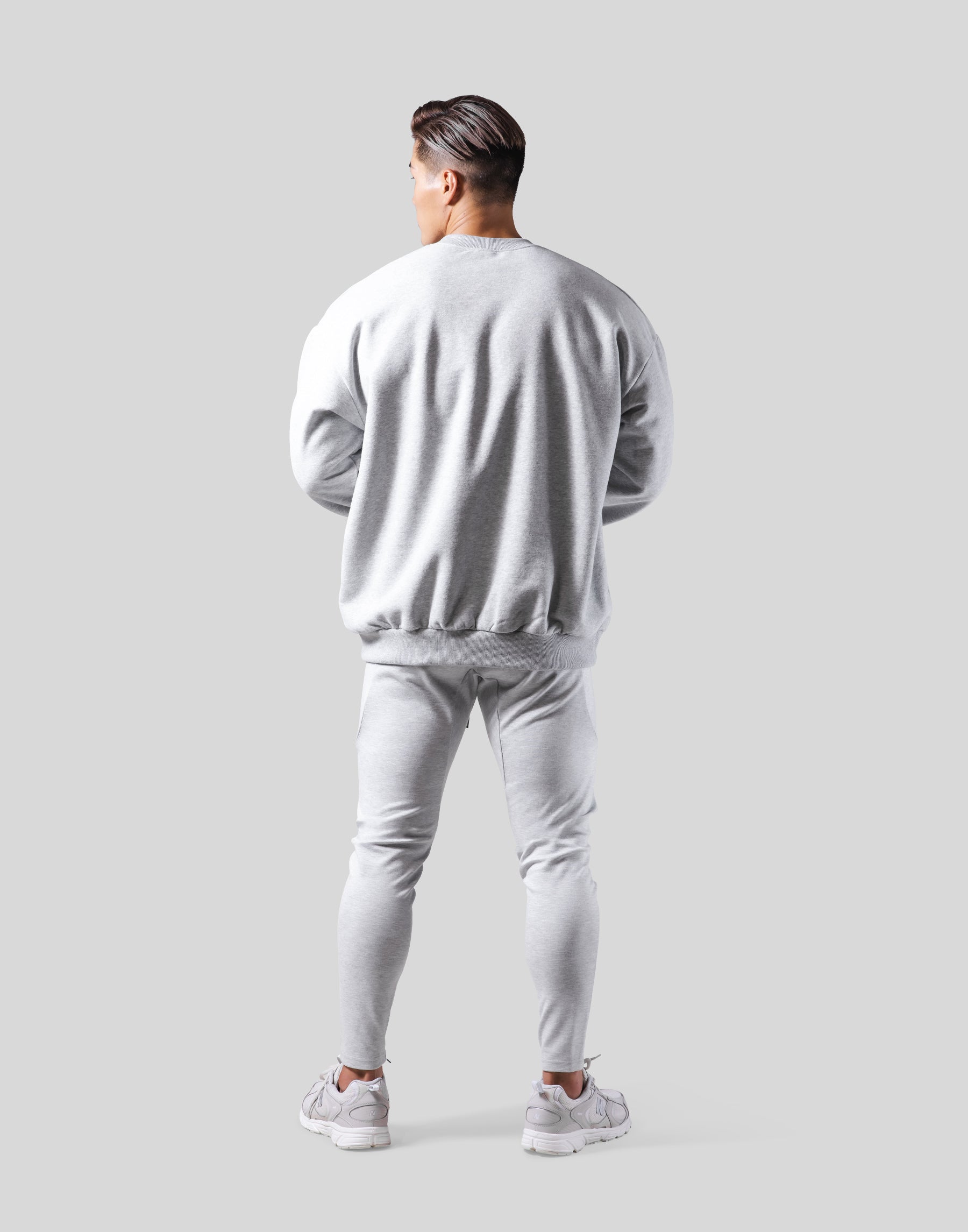 LYFT グレー クルーネック スウェット LÝFT Standard size Crewneck Sweat Standard - Grey