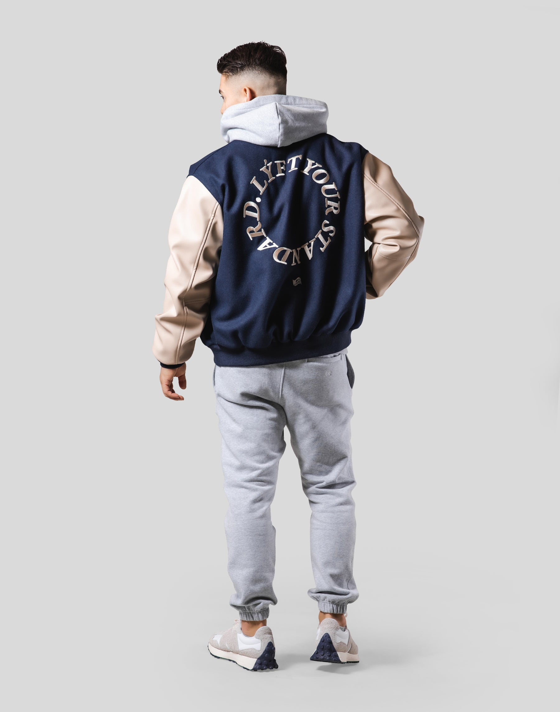 【完売品】LYFT スタジャン　ブルゾン　ベージュ　レザー Message Ring Stadium Jacket - Navy – LÝFT