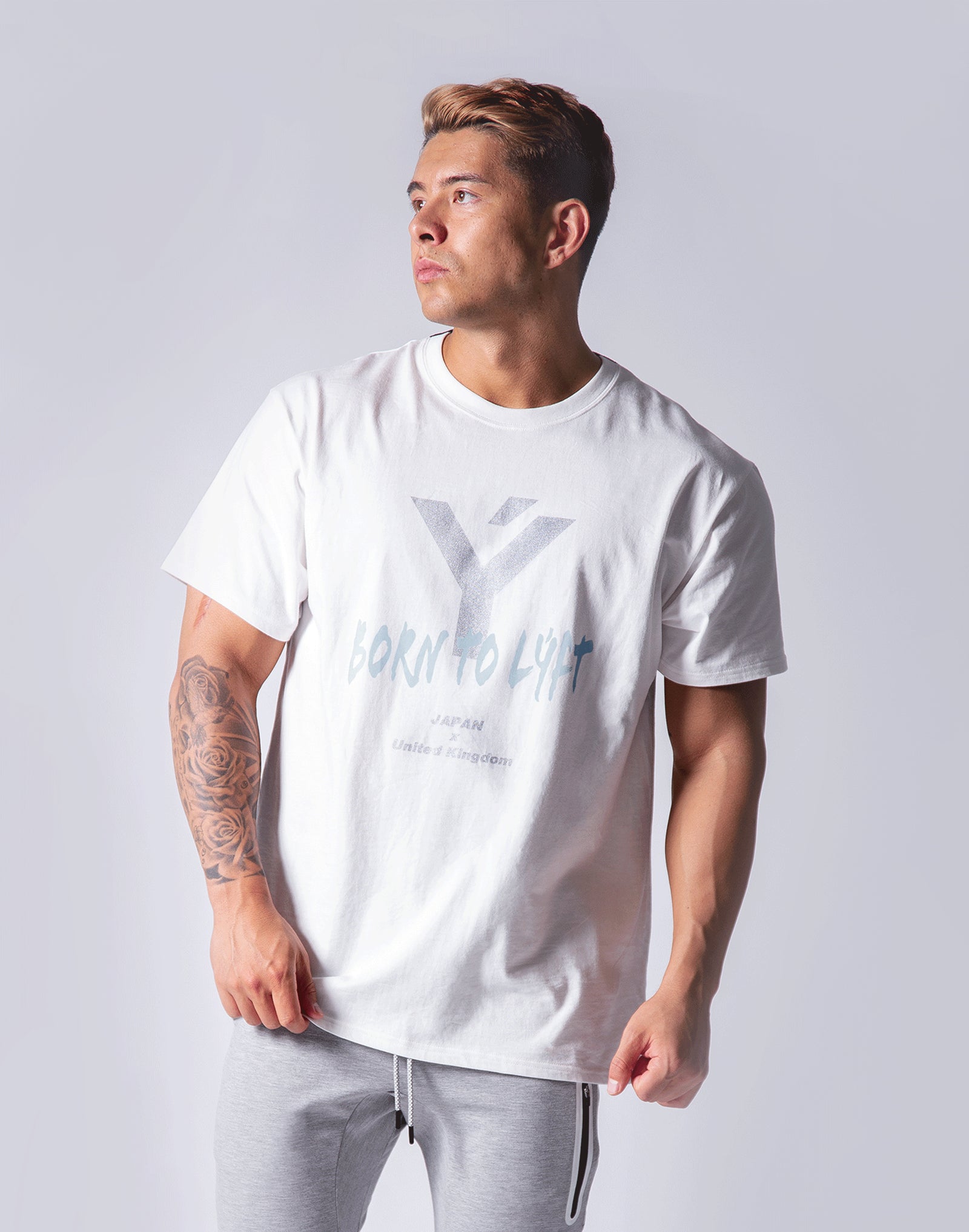 LYFT シャツ Lサイズ ホワイト/ズボンネイビーXL☆ Sportec Big Size T-Shirts - White / Navy / Black – LÝFT