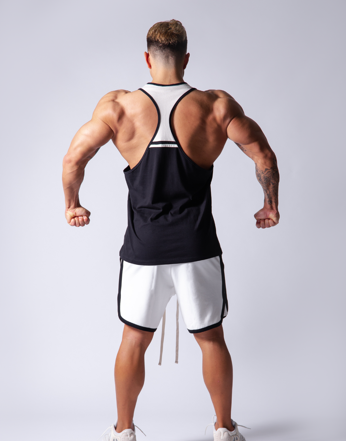 LÝFT Round Separate Tank Top - Black
