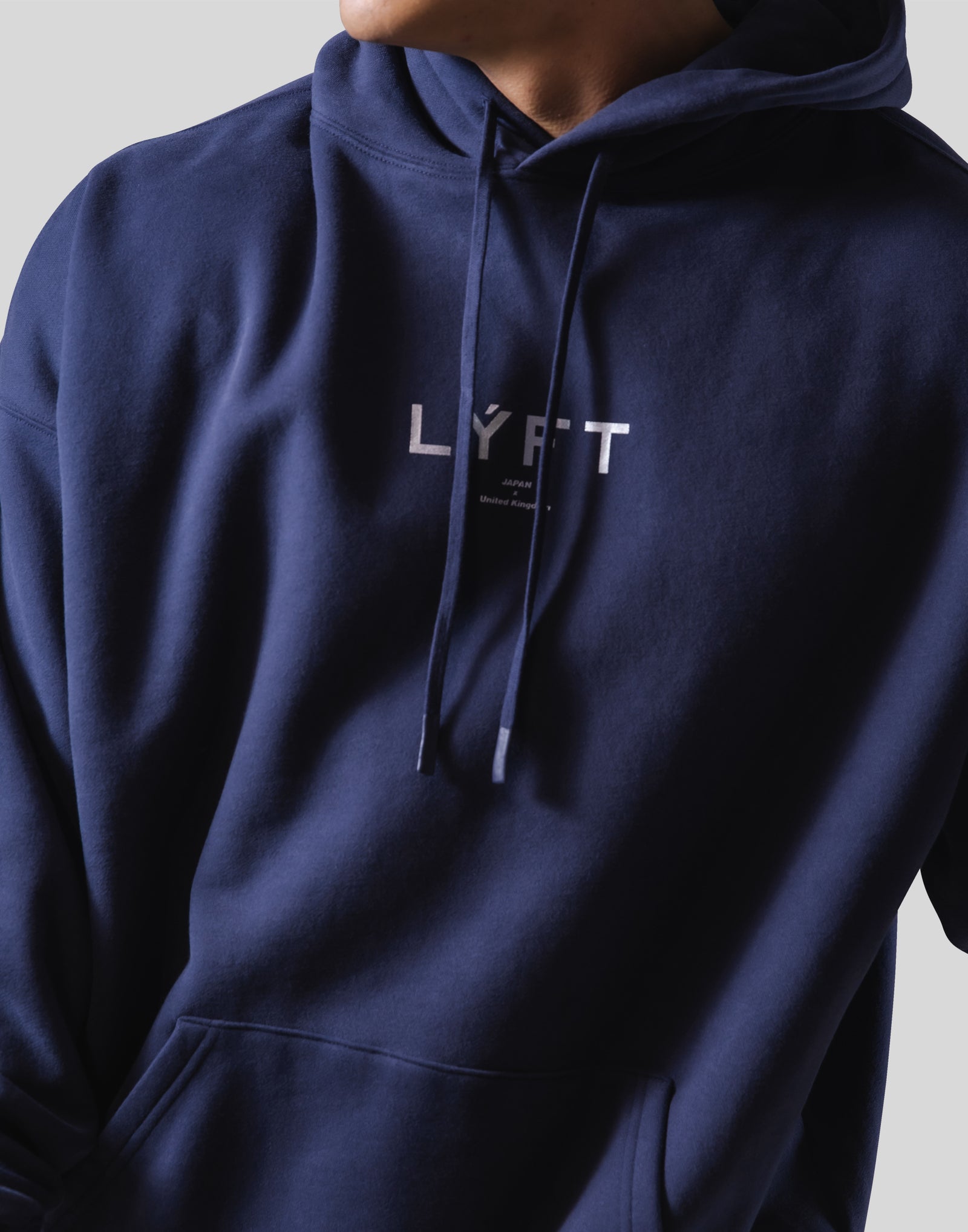 LÝFT FLAG VINTAGE SWEAT HOODIE - Navy 8-9_8049cb8f-de22-4184-8184-