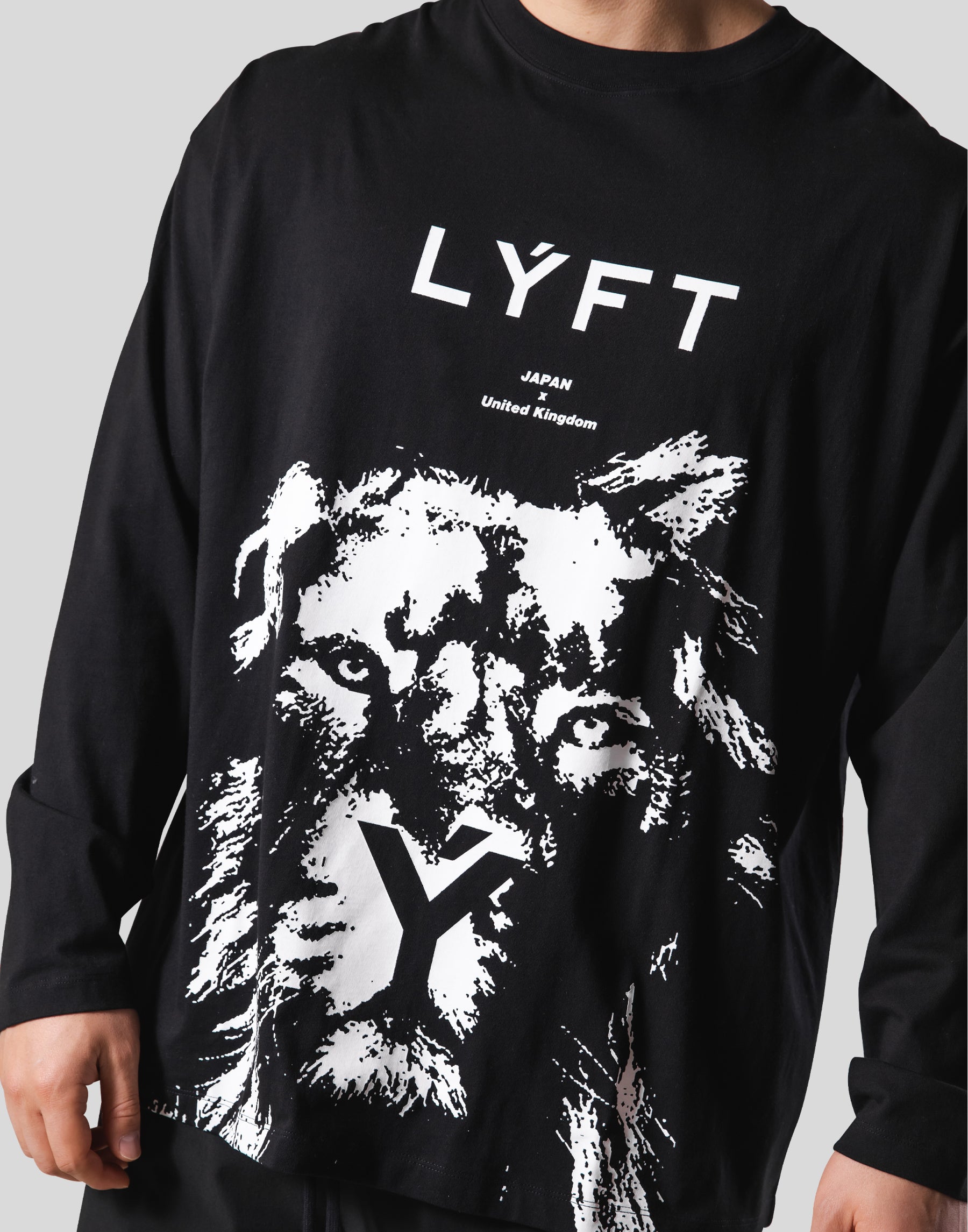 Lion Long Sleeve T-Shirt - Black – LÝFT