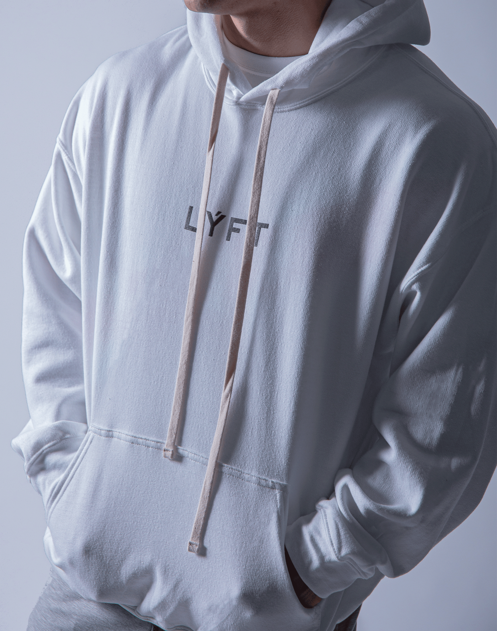 LYFT(リフト) Flag Sweat Pullover - White – LÝFT LYFT(リフト) Flag Sweat Pullover - White – LÝFT