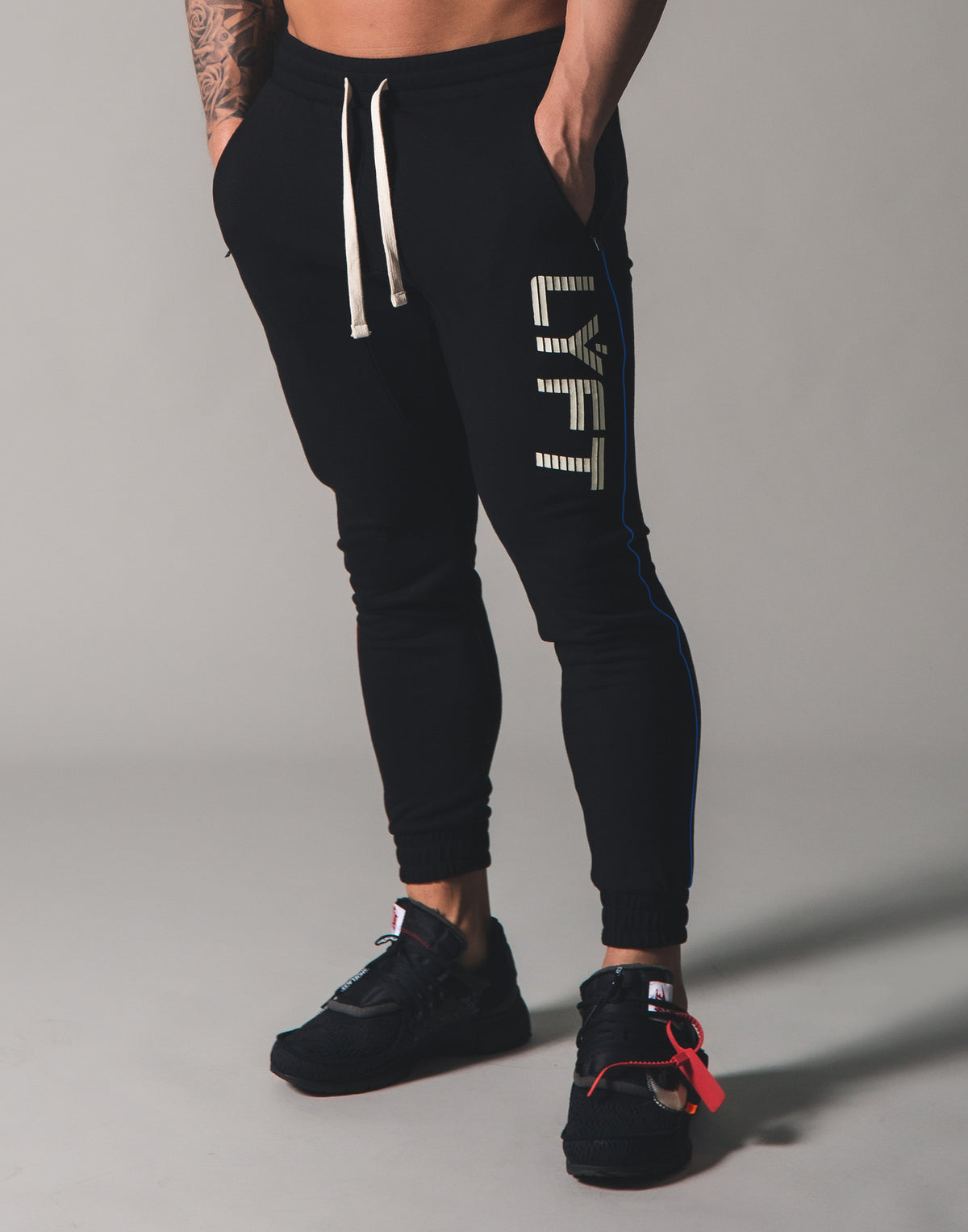 Piping Sweat Pants - Black