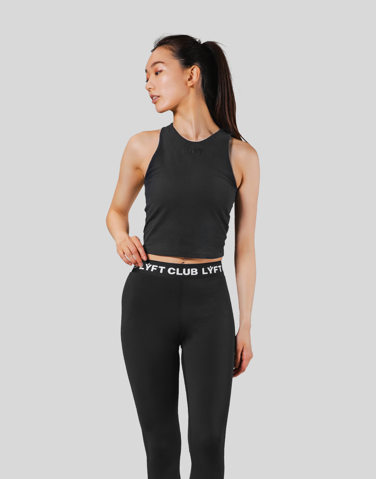 Neck Logo Tanktop - Black